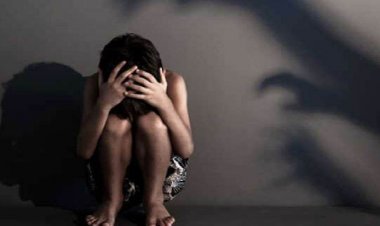 Delhi Crime: On the pretext of giving jobs, youths were brought home from the railway station, used to do 'dirty work' by taking them hostage