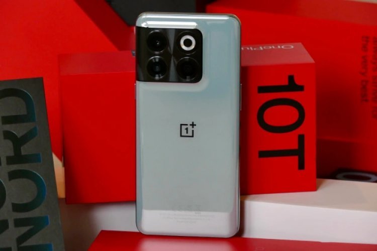 From the design of the OnePlus 10T to the specification, these 5 smartphones give full competition